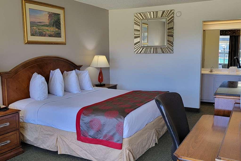 Ramada By Wyndham & Suites Warner Robins Quarto foto